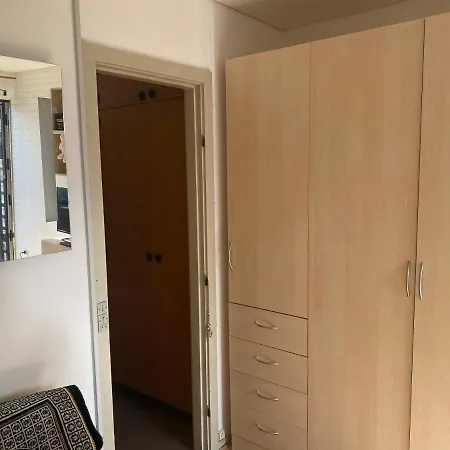 With Single Bed And Sofa ,private Bathroom *