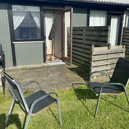 With Single Bed And Sofa ,private Bathroom Penzion